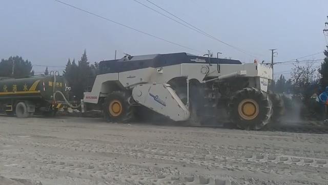 RZ2300B，安陽(yáng)水穩(wěn)冷再生